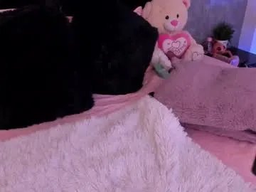 nathalylopez on Chaturbate