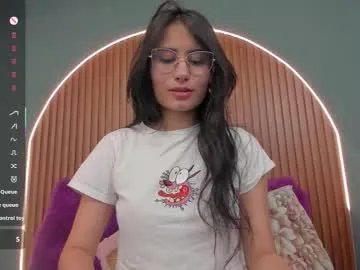 nayecloud — GOAL: NIPPLE CLAMPS & OIL BOOBS [180 tokens remaining] You want the perfect Night?, Control my orgasm with my toy! #teen #latina #french #daddysgirl #young