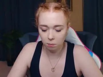 nelliemathers on Chaturbate