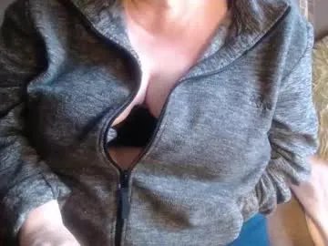 new_milf on Chaturbate