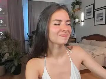 nicoleluuv on Chaturbate