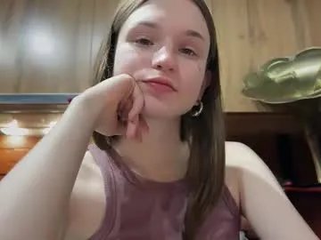 nloraaa — good girls [299 tokens left]