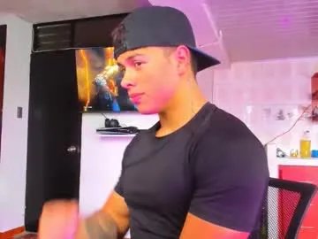 noah_223 on Chaturbate