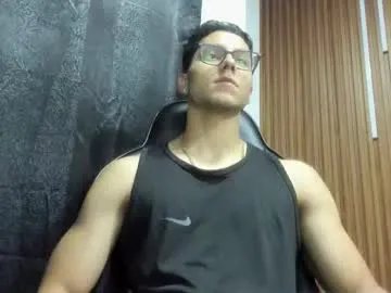 noah_clarkk on Chaturbate