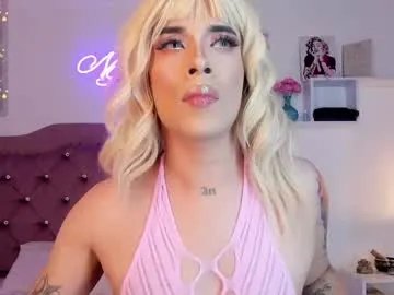 nyx__blackwood on Chaturbate
