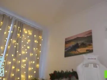 oke_doke — GOAL: suck fingers like your dick [25 tokens remaining] Hey hey hey I'm Milana, let's put on a show<3 #bigboobs #natural #18 #lovense #squirt