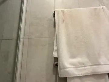 oliviabrookess on Chaturbate