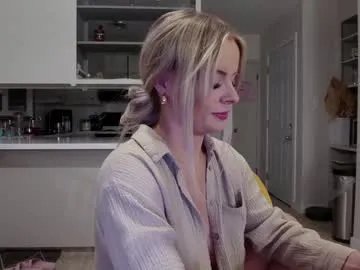 oliviaowens on Chaturbate