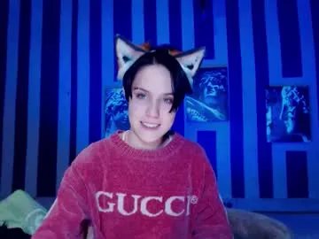 onaloon on Chaturbate