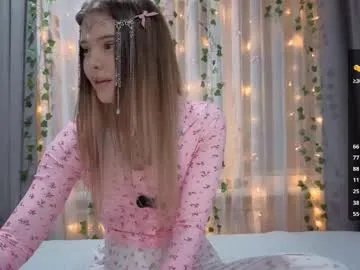 one_more_touch on Chaturbate