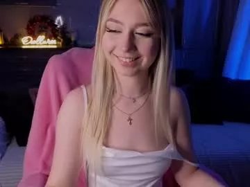 Freechat owlluree on Chaturbate