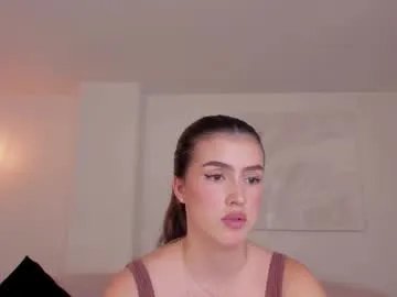 paulinasantosx on Chaturbate