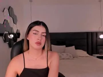 paulinasantosx on Chaturbate