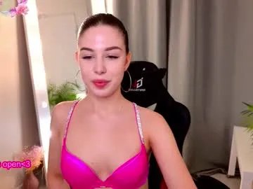 peachypoet on Chaturbate