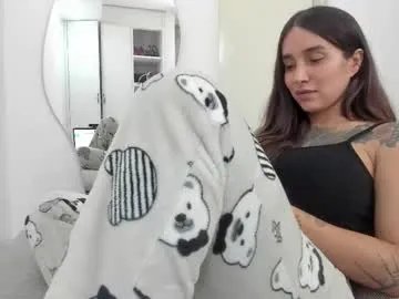 petitealejats on Chaturbate