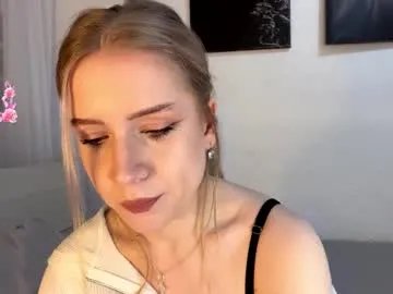 rachellegentile — GOAL: look at my panties [60 tokens remaining] Hi! Im Alice! Welcome to my room dear!