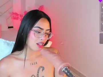 raven_blackk on Chaturbate