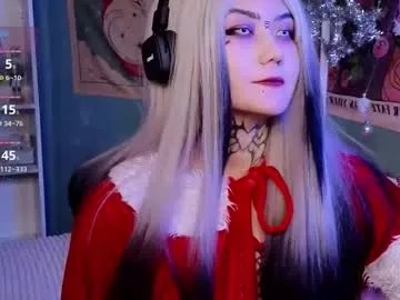 ravens_nest_ on Chaturbate
