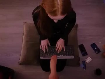 redhead_shark — BIG BIG BIG SQUIRT SHOW ON YOUR HARD DIK!!!! [2001 tokens remaining]