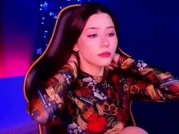 redmidnight_ on Chaturbate