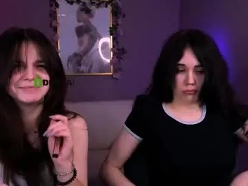 riley_sanders on Chaturbate