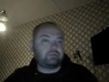 rob18997 on Chaturbate