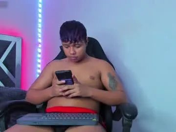 robertmiller21 on Chaturbate