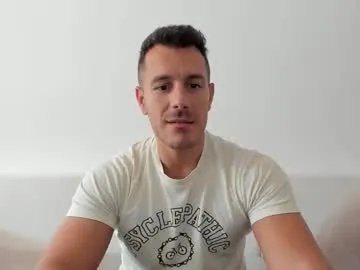 roberto4ever on Chaturbate