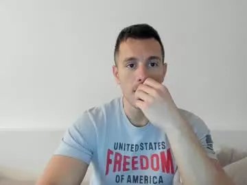 roberto4ever on Chaturbate