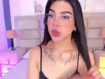 rosecassie on Chaturbate