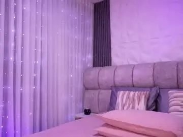 rousse_coup on Chaturbate