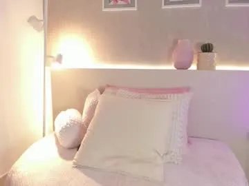 roxannegomez_ on Chaturbate