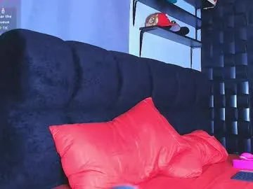 roy_barney on Chaturbate