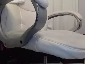 Freechat rubi_halliwey on Chaturbate