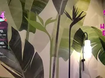 rubyvalen on Chaturbate