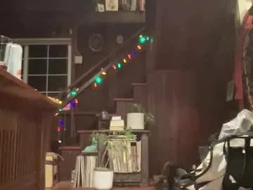 rubywavesback on Chaturbate