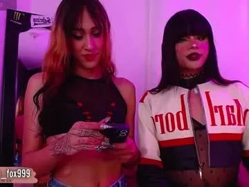 sabriina_fox999 on Chaturbate