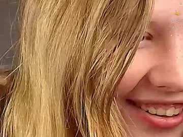 salut_love on Chaturbate