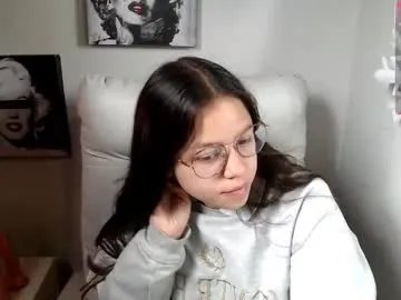 samantharoldan on Chaturbate