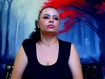 Freechat samiraevans on Chaturbate