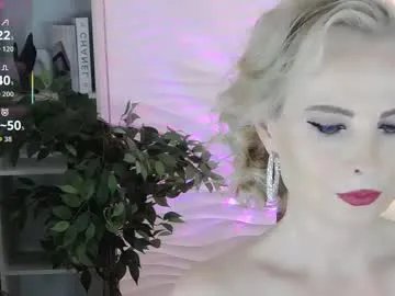 sandra_kind on Chaturbate