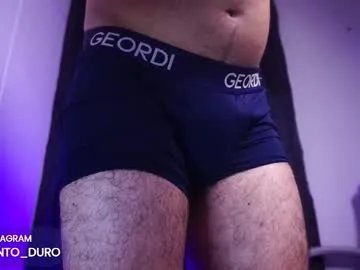 santy_king25 on Chaturbate