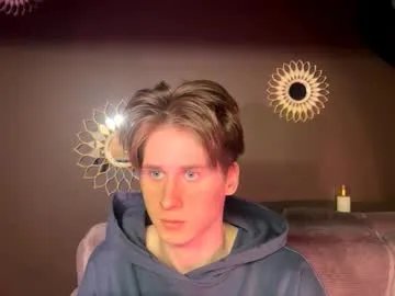 sapph1res — GOAL: Take T-shirt [87 tokens remaining] Welcome to my room! #feet #blonde #redhead #lovense #new