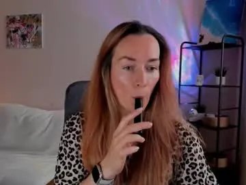 save_the_qween on Chaturbate