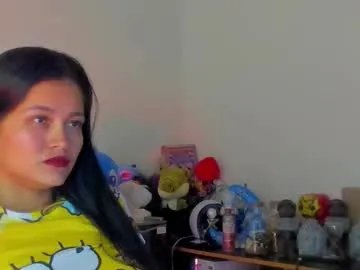 scarlet_kennedy98 — totally naked + control lush   and domi #bdsm #latina #lovense #bigass #anal. " [957 tokens remaining]