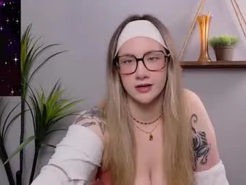 selina_thick on Chaturbate