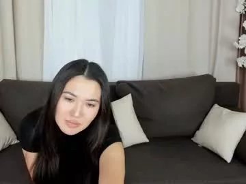 serdron_ on Chaturbate