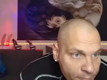 serenalovesryan on Chaturbate