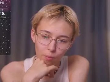 sharli_rose on Chaturbate