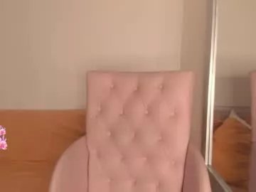 sharlot_evans_ on Chaturbate